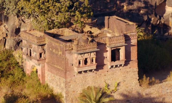 Achalgarh Fort: Embrace The History